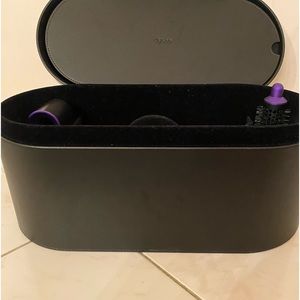 Like new Dyson Air wrap ONLY attachment all in original boxes and outside box